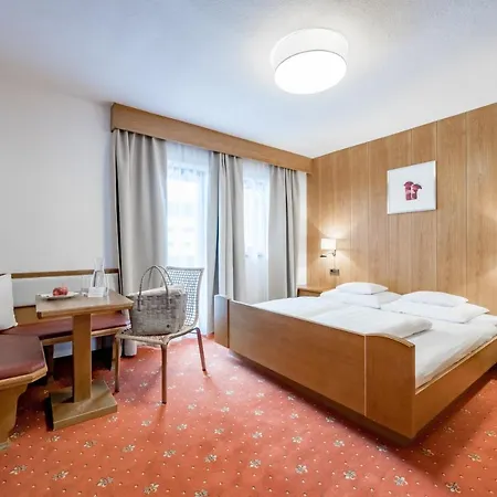 Bed & Breakfast Fender-2